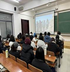 76272861ca6f4743f4e842973e41c947